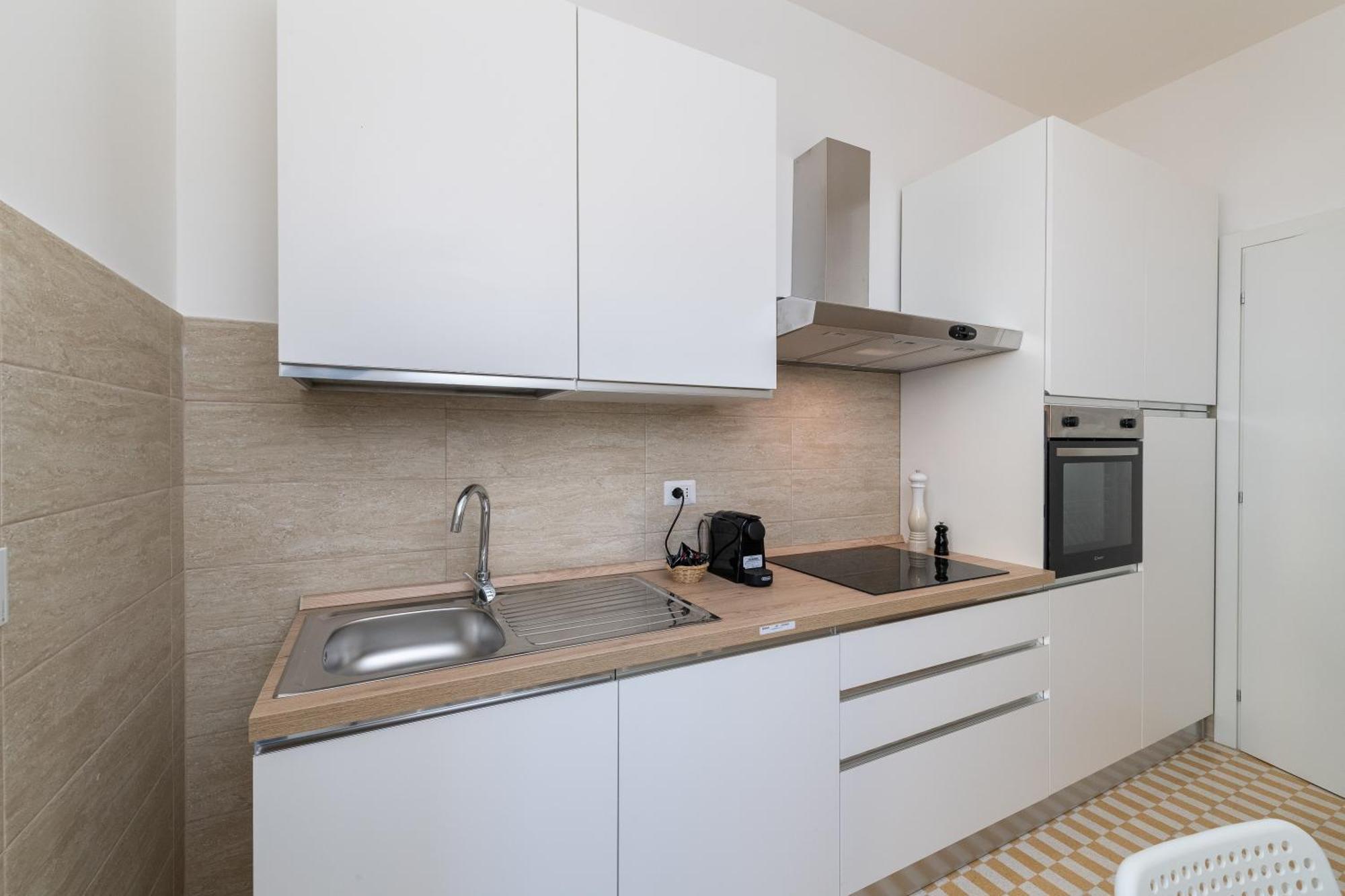 Luxury And Sweet Home-Metro Malatesta Rome Exterior photo